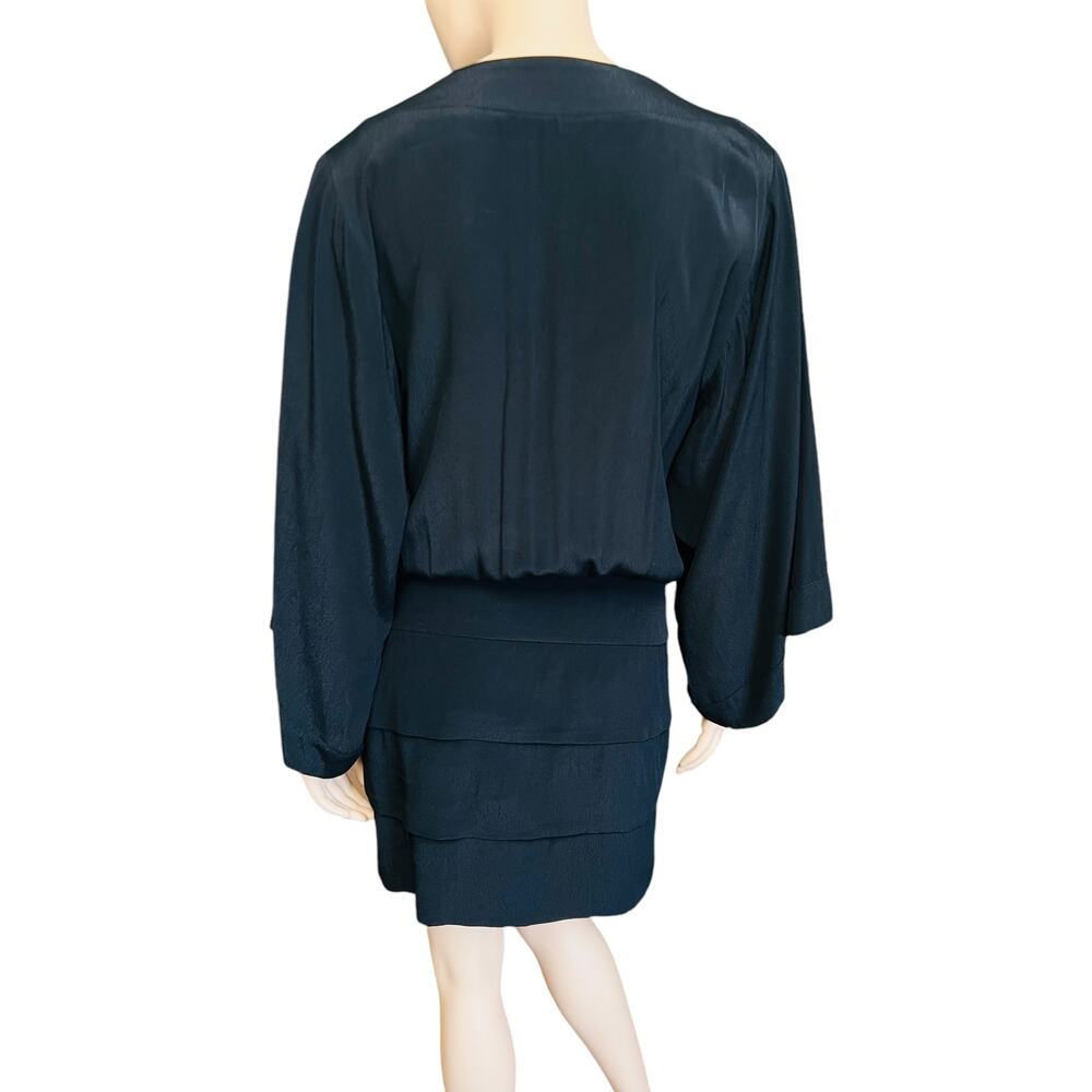 Farm Rio Black Mini Dress Wide Kimono Sleeves Size Small 100% Viscose V-Neck - Picture 9 of 13